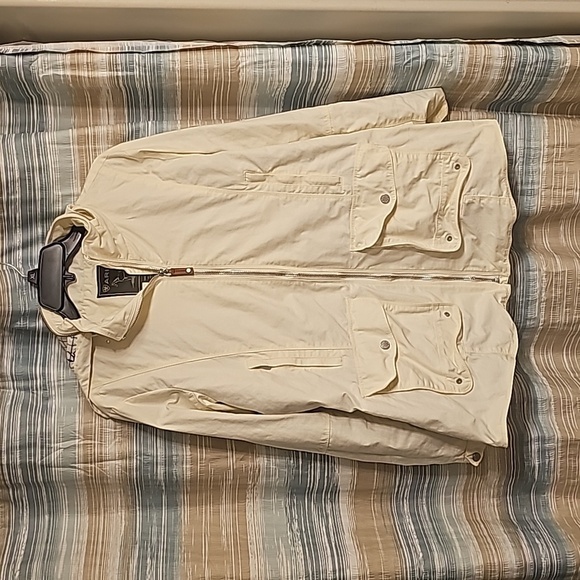 Ariat Women's Vernal Jacket in Winter White - Picture 1 of 9